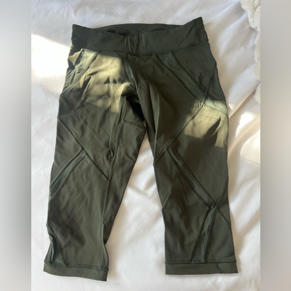 Army green lululemon capri leggings